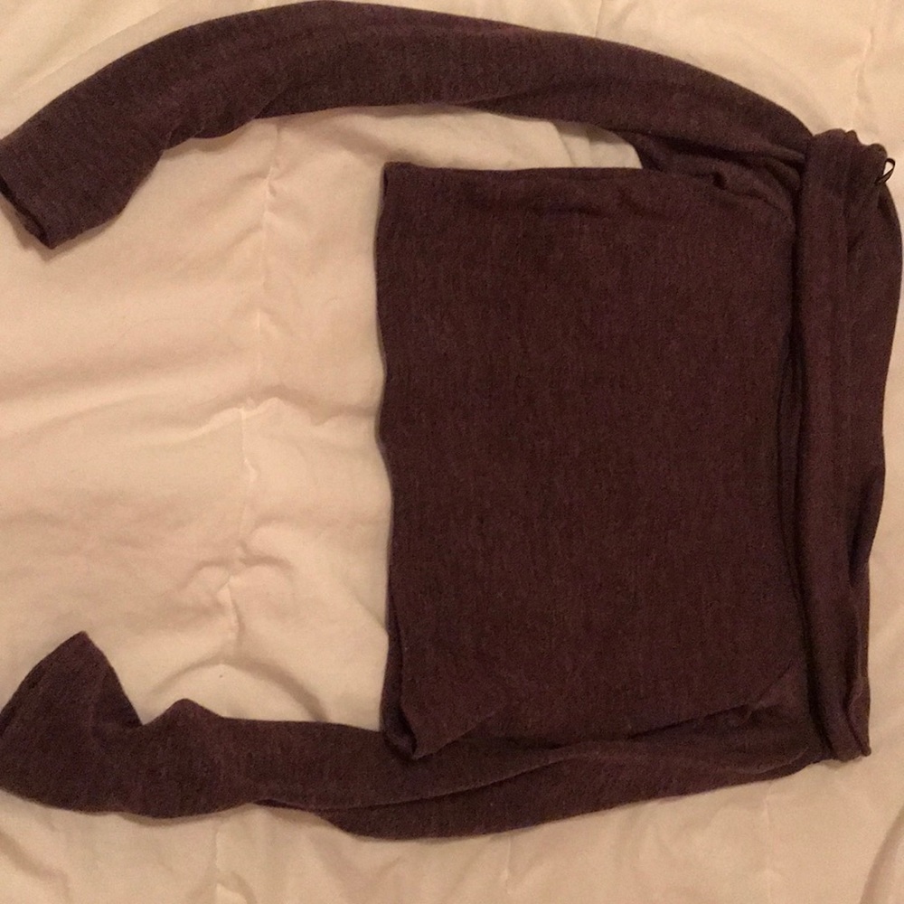 Off the shoulder long sleeve
